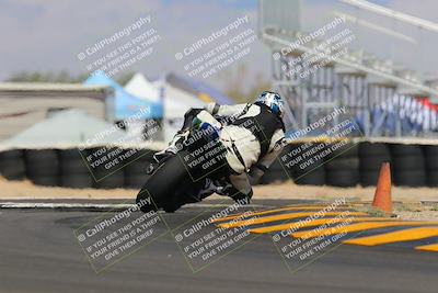 media/Oct-08-2022-SoCal Trackdays (Sat) [[1fc3beec89]]/Turn 16 (125pm)/